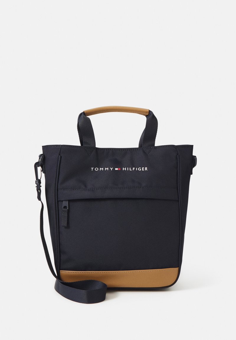Tommy Hilfiger - ESSENTIAL SHOULDER BAG UNISEX - Handbag - space blue/hickory, Enlarge