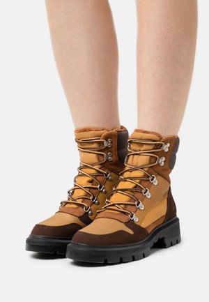 Timberland, CORTINA VALLEY - Schnürstiefelette - wheat