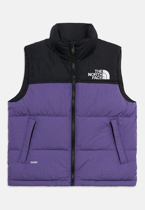 Αμάνικο φουσκωτό γιλέκο με μαύρο πάνω μέρος και μοβ καρό μοτίβο στο κάτω μέρος, φερμουάρ μπροστά, δύο τσέπες, λογότυπο "The North Face" στο στήθος.