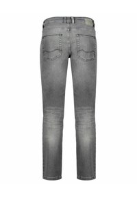 Jean en denim gris à coupe droite, avec deux poches arrière, un délavage subtil et une simple étiquette en cuir à la taille.