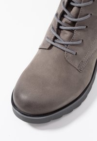 Zign Bottines à plateau - grey