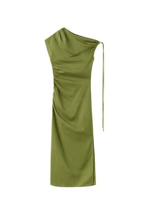 Vestido midi verde oliva con un solo hombro, detalle fruncido en el costado y tira delgada para atar en un hombro.