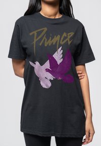 Paradiso Clothing PRINCE DOVES - Print T-shirt - black