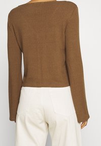 Object Chaqueta de punto - brown