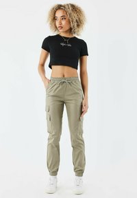 Project X Paris À POCHES MULTIPLES - Cargohose - olive