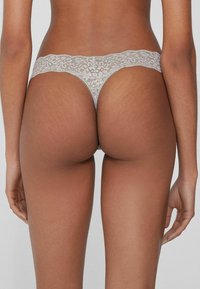 Tezenis MIT BEINAUSSCHNITT - Thong - White