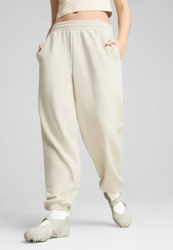 WARDROBE RELAXED  - Jogginghose - alpine snow