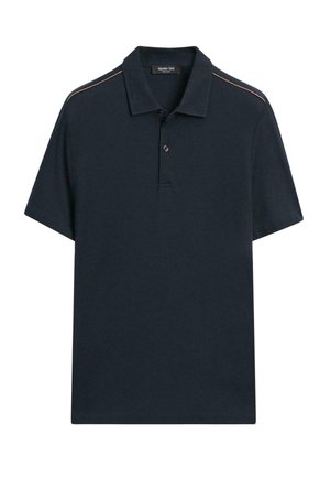 Granatowa koszulka polo wykonana z bawełny, z klasycznym kołnierzem, plastronem na trzy guziki i poziomym przeszyciem ozdobnym na ramionach.