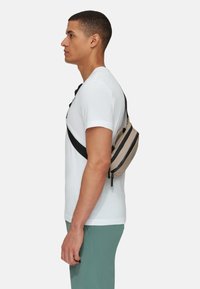 Mammut SEON WAISTPACK - Marsupio - savannah