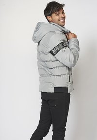 Koroshi CHAQUETA HOMBRE - Veste d'hiver - gris perla