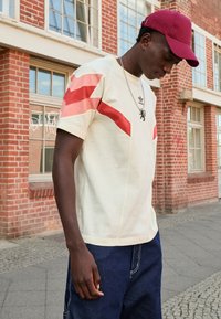 adidas Originals OLYMPIQUE LYON OG TEE - Club wear - ivory