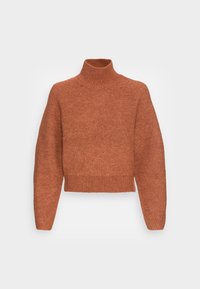 Pull en tricot côtelé de couleur rouille avec des manches longues et un col haut, présenté sur un fond gris clair uni.