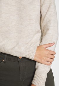 Even&Odd Sweter