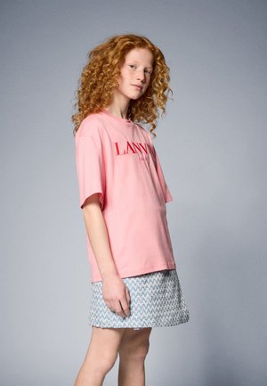 SHORT SLEEVES TEE - Camiseta estampada - fuschia