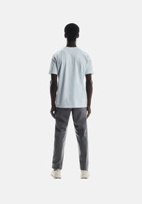 On GRAPHIC - T-shirts basic - arctic