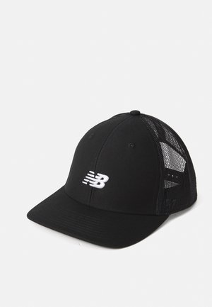 Boné de basebol preto com aba curvada, painéis traseiros em malha e logótipo "NB" bordado em branco no painel frontal.