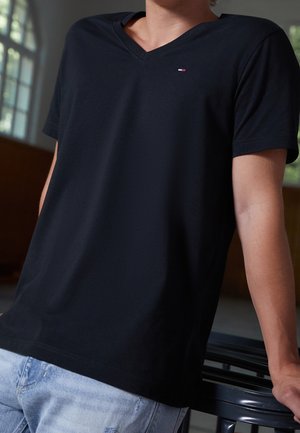 T-Shirt basic - black