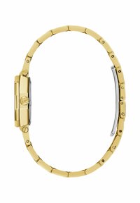 Zlatý kovový hodinky s obdĺžnikovým puzdrom, striebornými akcentmi a dizajnom náramku z článkov. Hladký povrch s viditeľným uťahovacím kovom.