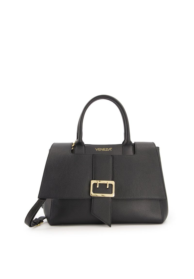 Sac à main en cuir noir au design structuré, mettant en avant une boucle dorée proéminente, des poignées doubles et une bandoulière ajustable.