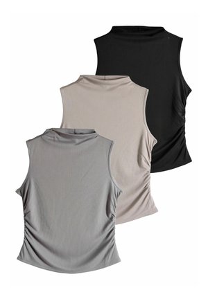 Tre top senza maniche in grigio, beige e nero. Le caratteristiche includono un colletto alto, una texture a costine e dettagli arricciati sui lati.