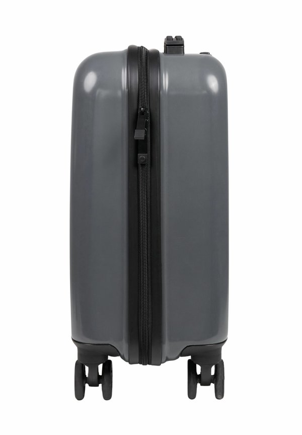 Cabin Case Play Date – Trolley