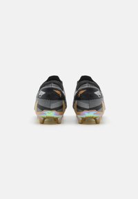 Joma POWERFUL CUP - Scarpe da calcio per terreni duri - black/copper