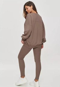 Makadamia - Bluza