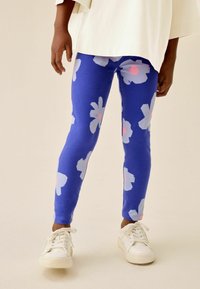 No seleccionado, blue stampy flower