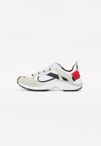 METPU - Sneakers basse - off white