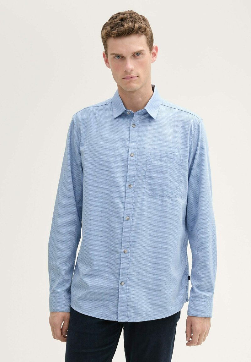 TOM TAILOR STRUKTURIERTES MIT BRUSTTASCHE - Camicia - mid blue white structure