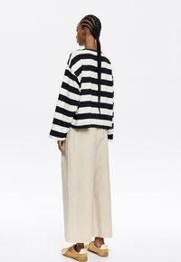 Bimba Y Lola PINZAS TOBILLERO  - Pantalones - piedra