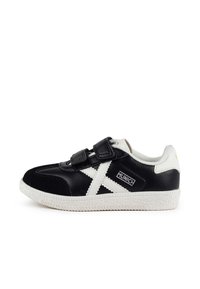 No seleccionado, black