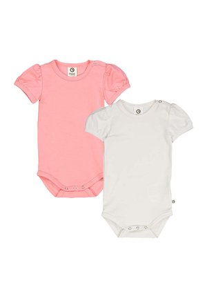 Deux bodies pour bébé : un en rose doux et un en blanc. Les deux présentent des manches courtes bouffantes et une fermeture à pression en bas. Tissu lisse.