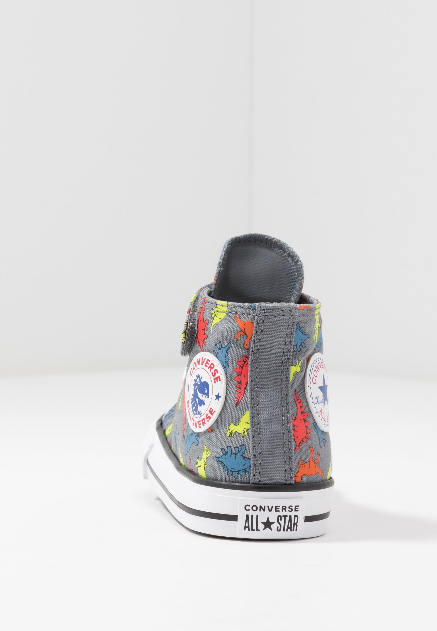 converse dinoverse converse dinoverse