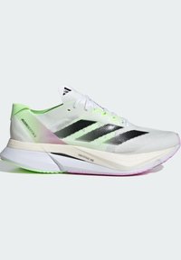 adidas Performance ADIZERO BOSTON 12 - Løbesko til landevejen - cloud white   core black   green spark