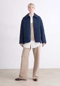 Thumbnail Image 2