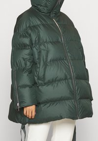 Marc O'Polo Abrigo de plumas - green