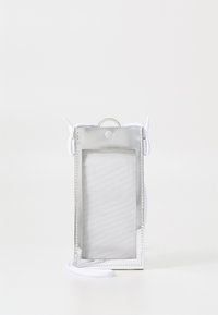 Nike Sportswear PREMIUM PHONE CROSSBODY UNISEX - Mobilfodral - metallic silver/white
