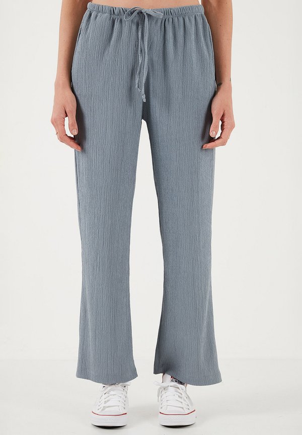 REGULAR FIT - Stoffhose