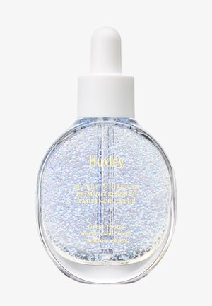 RADIANCE LAYER PRIMING ESSENCE - Hydratant - -