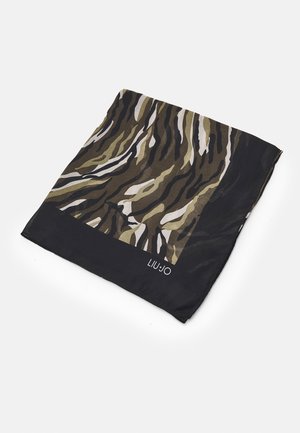 Foulard carré plié avec motif rayures de tigre marron, noir et beige et bordure noire marqué du logo "LIU·JO".