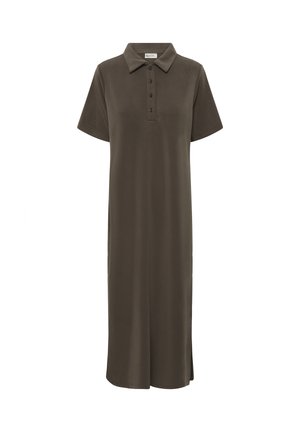 Bruine polo-jurk met korte mouwen, een kraag, knoopsluiting en midi-lengte, met zijsplitsingen op een witte achtergrond.