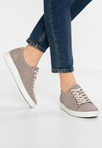 ECCO SOFT 7 - Baskets basses - warm grey