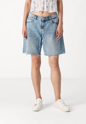 NMBARBA LOOSE - Shorts - light blue denim