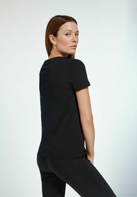 OCHNIK - T-shirt z nadrukiem