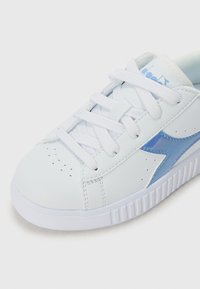 Diadora GAME STEP FROST UNISEX - Scarpe da allenamento - sky/blue lustre
