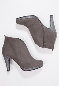 Marco Tozzi High heeled ankle boots - grey