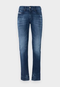 Σκούρο μπλε τζιν παντελόνι με ίσια γραμμή, ελαφριά φθορά, λεπτομέρειες από τριβή και διακριτική φθορά κοντά στο στρίφωμα και στις τσέπες.