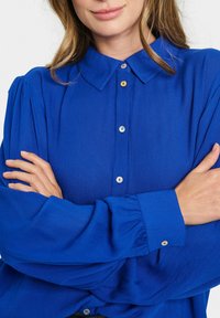 Saint Tropez ALBA - Užsagstoma palaidinė - surf blue