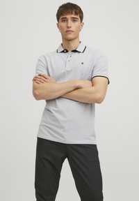 Jack & Jones - JJEPAULOS SS NOOS - Poloshirt - light grey Thumbnail-Bild 1